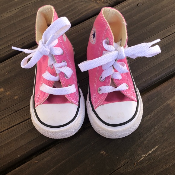 pink baby converse size 4